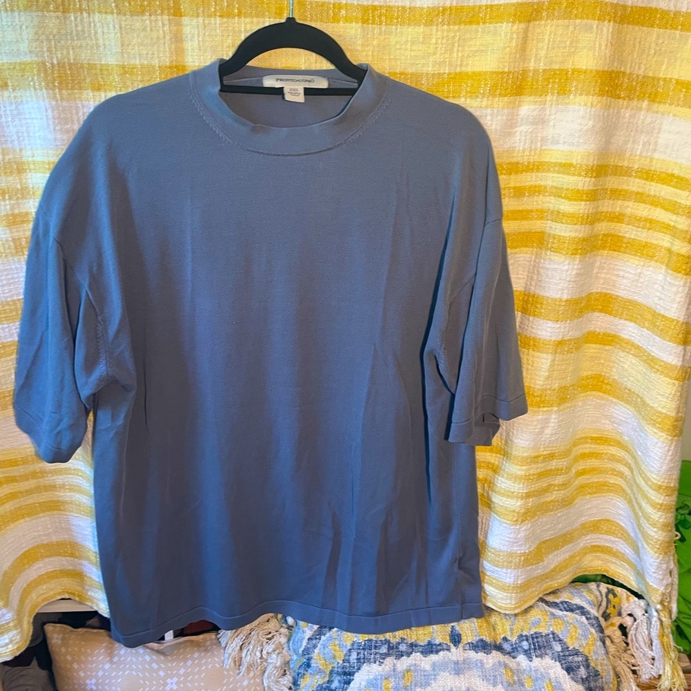 Blue Mock-Neck Tee - Size XXL